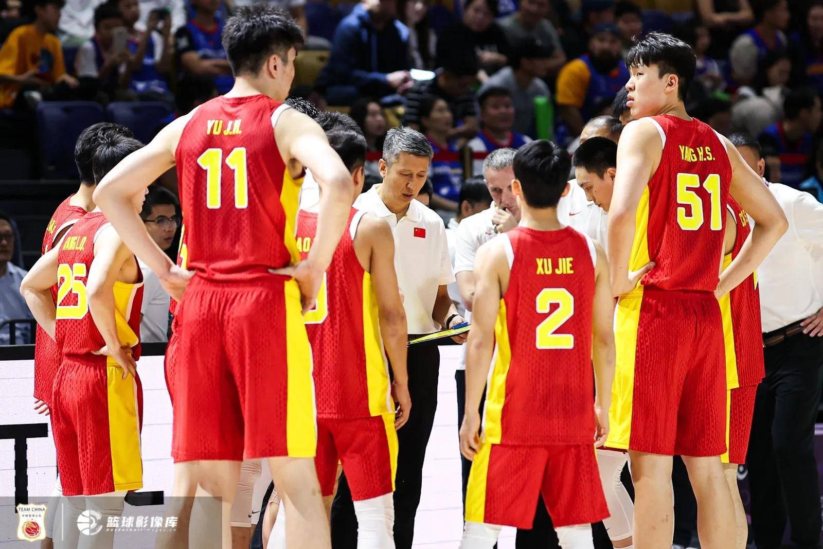 FIBA三篮世界杯：中国男队战胜加拿大队收获第二场胜利的简单介绍